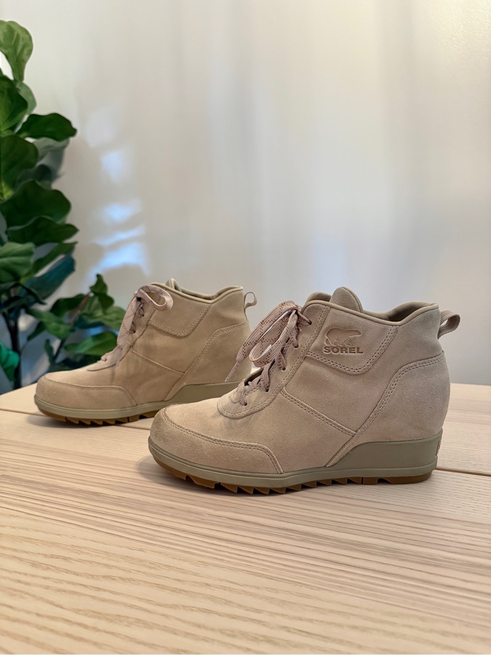 Sorel Evie Sport Lace Wedge Boots Women 8.5 Sandy Tan Suede Waterproof